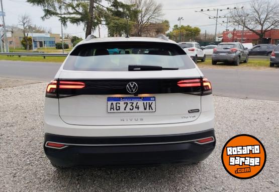 Autos - Volkswagen NIVUS 2024 Nafta 16000Km - En Venta