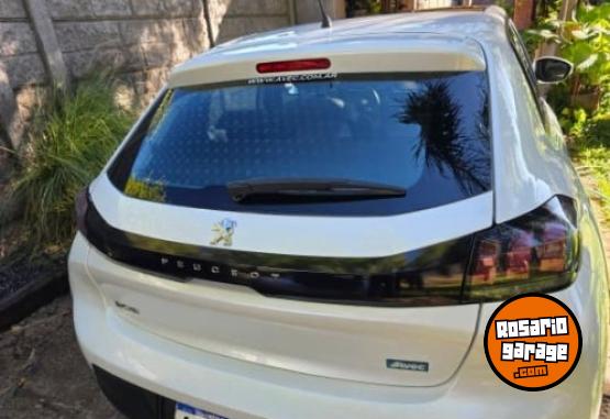 Autos - Peugeot 208 2020 Nafta 64000Km - En Venta