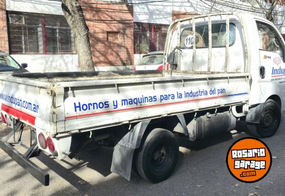 Camiones y Grúas - KIA K2700 M/T 2007 160.000 km - En Venta