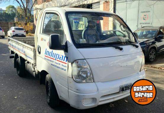 Camiones y Grúas - KIA K2700 M/T 2007 160.000 km - En Venta