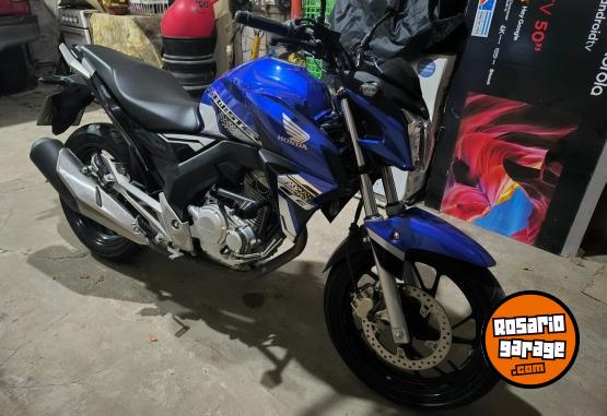 Motos - Honda Twister 250 2022 Nafta 27000Km - En Venta