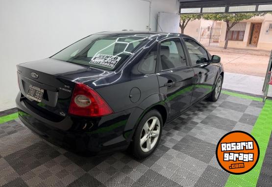 Autos - Ford FOCUS 2 2.0 TREND EXE PL 2010 Nafta 182000Km - En Venta