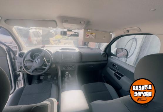 Camionetas - Volkswagen Amarok Confortline 2016 Diesel 140000Km - En Venta