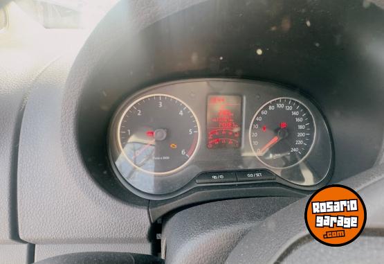 Camionetas - Volkswagen Amarok Confortline 2016 Diesel 140000Km - En Venta