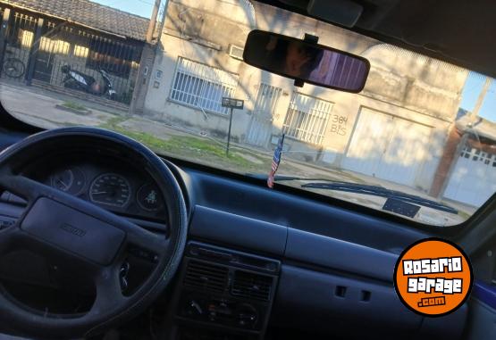 Autos - Fiat Uno 2000 Nafta 250000Km - En Venta