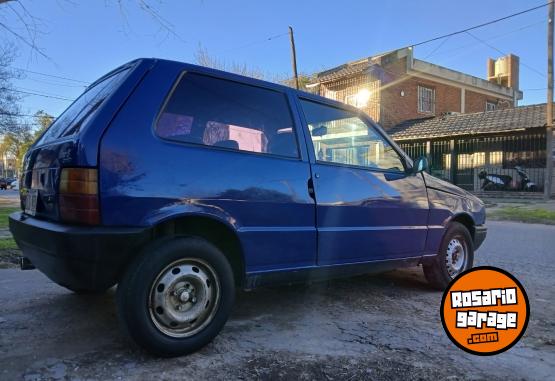 Autos - Fiat Uno 2000 Nafta 250000Km - En Venta