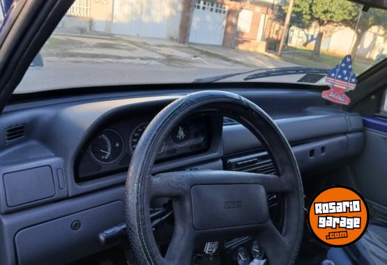 Autos - Fiat Uno 2000 Nafta 250000Km - En Venta