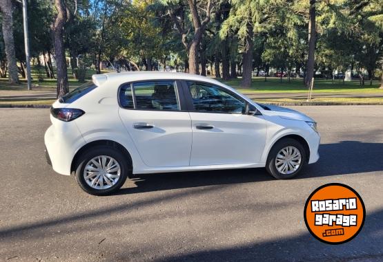 Autos - Peugeot 208 2022 Nafta 49000Km - En Venta