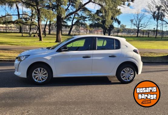 Autos - Peugeot 208 2022 Nafta 49000Km - En Venta