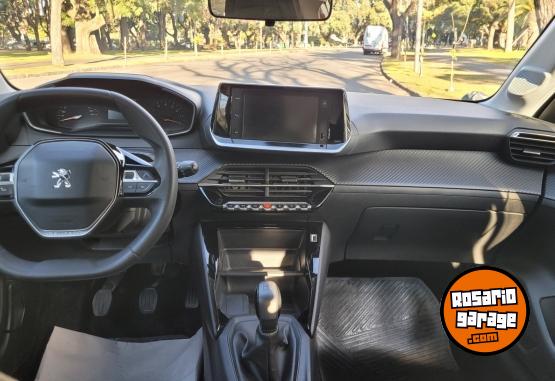 Autos - Peugeot 208 2022 Nafta 49000Km - En Venta