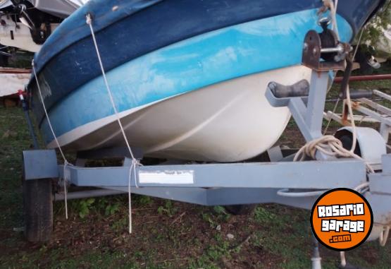 Embarcaciones - CASCO FIBRA PESCADOR WOTAN 13 C MOTOR 25HP - En Venta