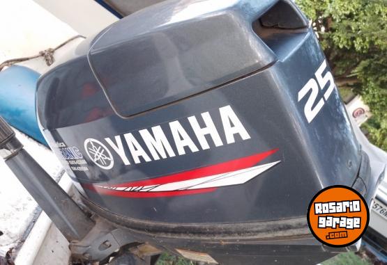 Embarcaciones - CASCO FIBRA PESCADOR WOTAN 13 C MOTOR 25HP - En Venta