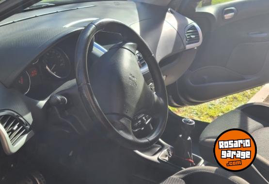 Autos - Peugeot 2.0 HDI XT 2011 Diesel 119000Km - En Venta