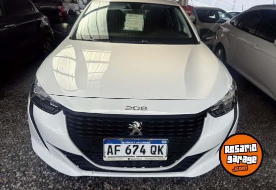 Autos - Peugeot 208 1.2 Like 2023 Nafta 43000Km - En Venta