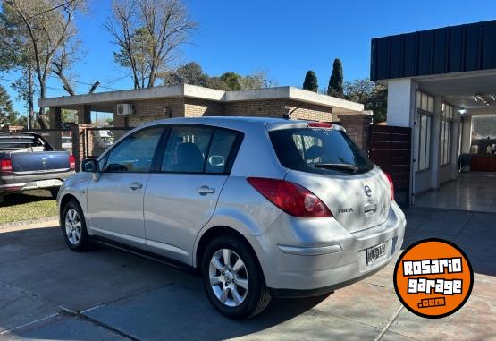 Autos - Nissan Tiida Tekna 2009 Nafta 175000Km - En Venta