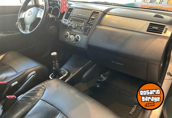 Autos - Nissan Tiida Tekna 2009 Nafta 175000Km - En Venta