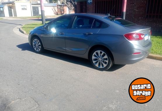 Autos - Chevrolet cruze 2017 Nafta 120000Km - En Venta