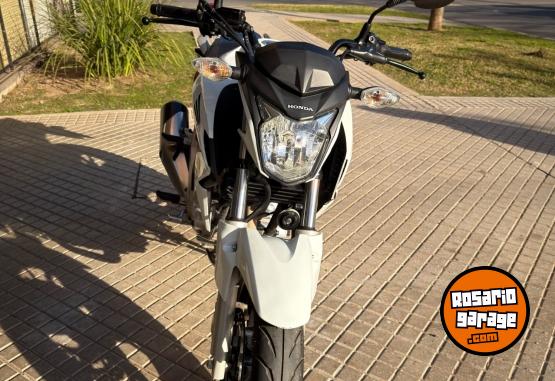Motos - Honda Twister 250 2018 Nafta 23700Km - En Venta