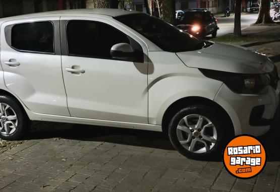 Autos - Fiat Mobi easy 2018 Nafta 90000Km - En Venta