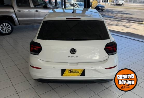 Autos - Volkswagen Polo Comfortline 2024 Nafta 27000Km - En Venta