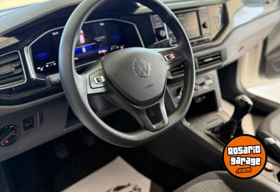 Autos - Volkswagen Polo Comfortline 2024 Nafta 27000Km - En Venta