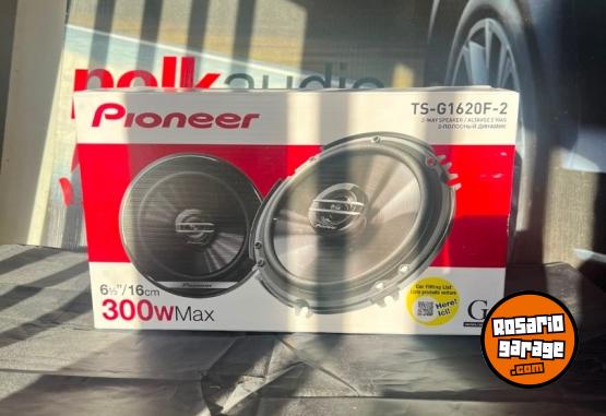 Accesorios para Autos - Parlantes PIONEER TS-G1620F-2 - En Venta