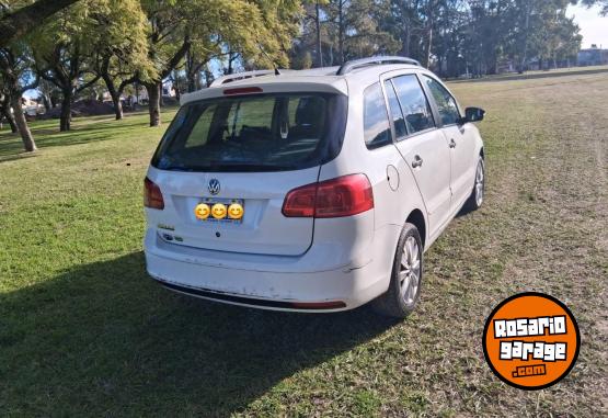 Autos - Volkswagen Suran Trendline 2011 GNC 330000Km - En Venta