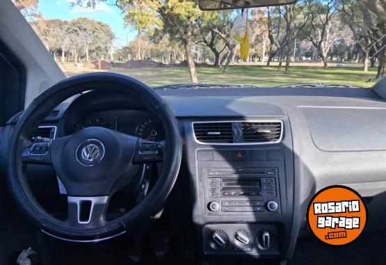 Autos - Volkswagen Suran Trendline 2011 GNC 330000Km - En Venta