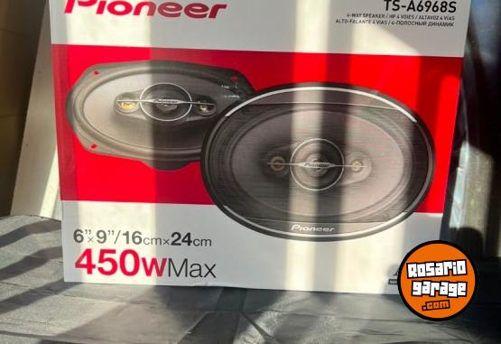 Accesorios para Autos - Parlantes PIONEER TS-A6968S - En Venta