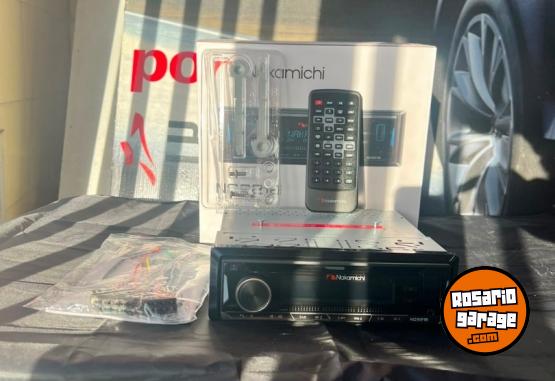 Accesorios para Autos - ESTEREO NAKAMICHI NQ921B - En Venta