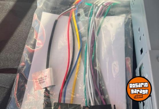 Accesorios para Autos - ESTEREO NAKAMICHI NQ921B - En Venta