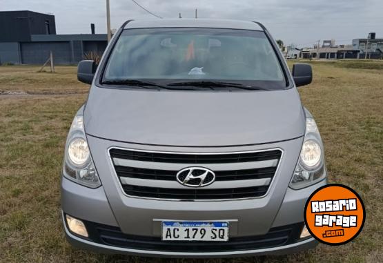 Utilitarios - Hyundai H1 2018 Diesel 146000Km - En Venta