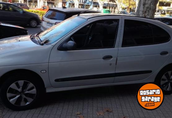 Autos - Renault Megane 2008 Nafta 200000Km - En Venta