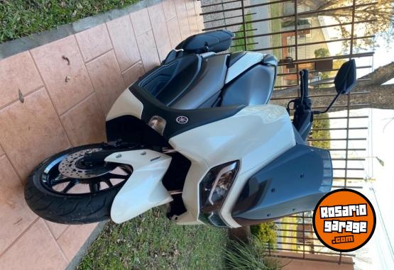 Motos - Yamaha Nmax 155 connected 2024 Nafta 1900Km - En Venta