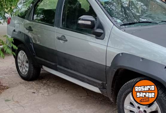 Autos - Fiat Palio adventure 2014 GNC 111111Km - En Venta