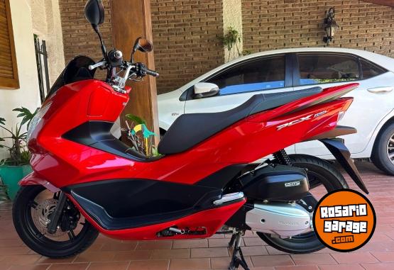 Motos - Honda Pcx 2018 Nafta 11000Km - En Venta
