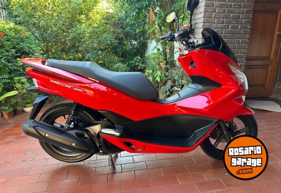 Motos - Honda Pcx 2018 Nafta 11000Km - En Venta
