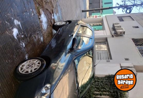 Autos - Fiat Palio 2009 Nafta 140000Km - En Venta