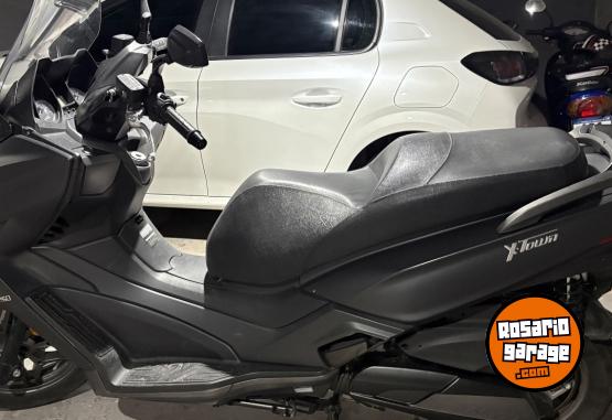 Motos - Kymco Xtown 250 2025 Nafta 10000Km - En Venta