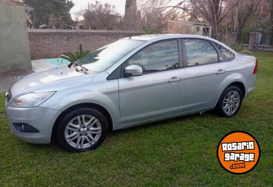 Autos - Ford Focus Exe Ghia 2010 Nafta 285000Km - En Venta