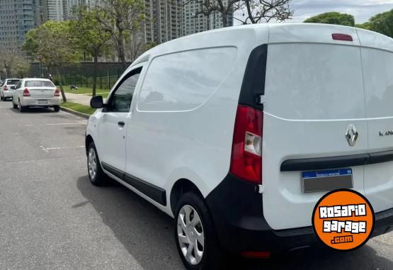 Utilitarios - Renault KANGOO FURGON 2 ASIENTOS 2024 Nafta 40000Km - En Venta