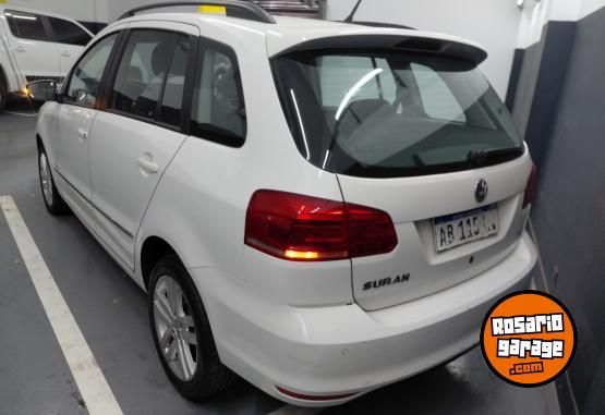 Autos - Volkswagen SURAN HIGHLINE 2017 Nafta 112000Km - En Venta