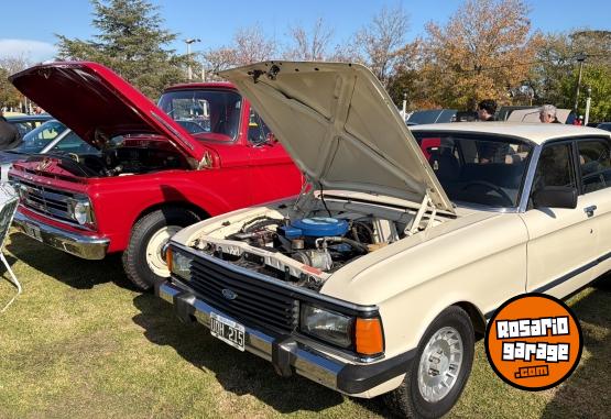 Autos - Ford Falcon deluxe 3.6 1983 Nafta 120000Km - En Venta
