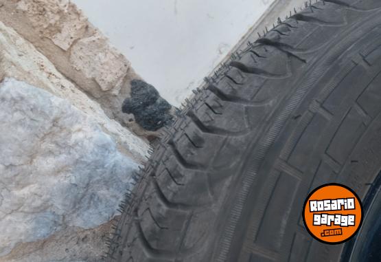 Accesorios para Autos - Pirelli chrono + llanta sin rodar - En Venta