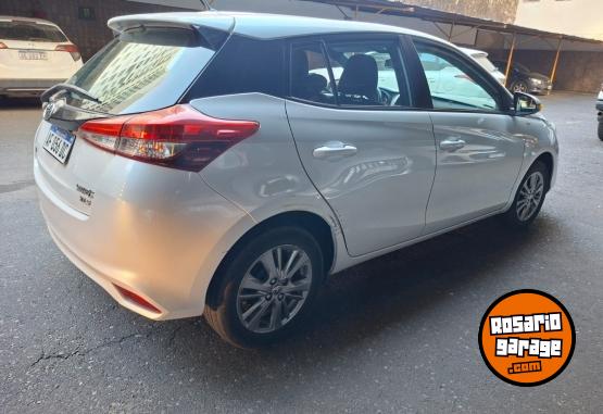 Autos - Toyota YARIS XLS 5 PTAS AT 2021 Nafta 79000Km - En Venta