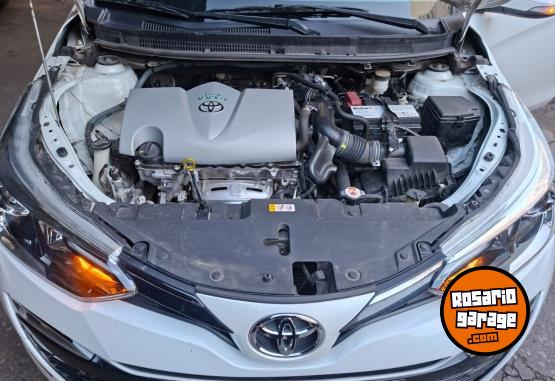 Autos - Toyota YARIS XLS 5 PTAS AT 2021 Nafta 79000Km - En Venta