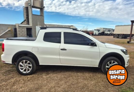 Camionetas - Volkswagen Saveiro 2020 Nafta 63000Km - En Venta