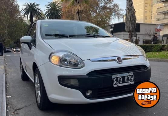 Autos - Fiat Punto Attractive 2013 Nafta 130000Km - En Venta