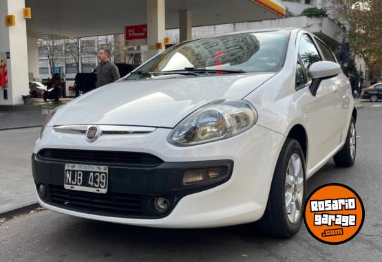 Autos - Fiat Punto Attractive 2013 Nafta 130000Km - En Venta