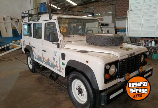 Camionetas - Land Rover Defender 110 StationWagon 1997 Diesel  - En Venta